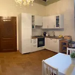 Casa Fontana מלון *